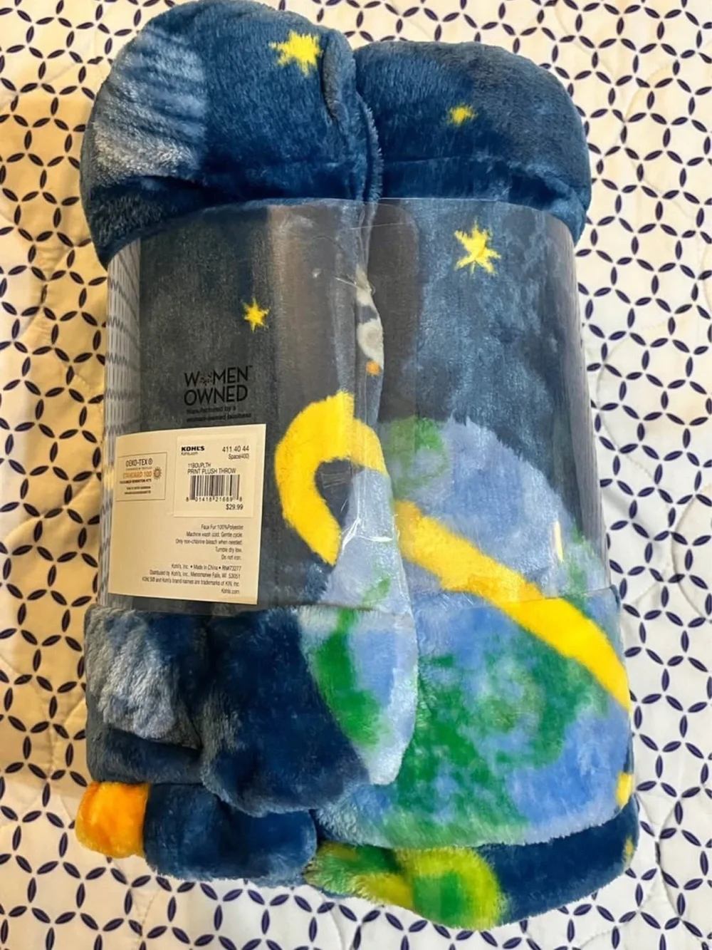 NEW The Big One Oversized Blue Space Plush Throw Planets Galaxy Stars Ultra Cozy